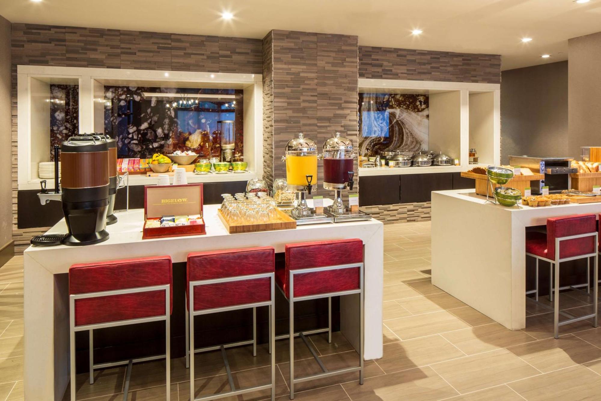 Doubletree By Hilton Hotel Largo Washington Dc Εξωτερικό φωτογραφία