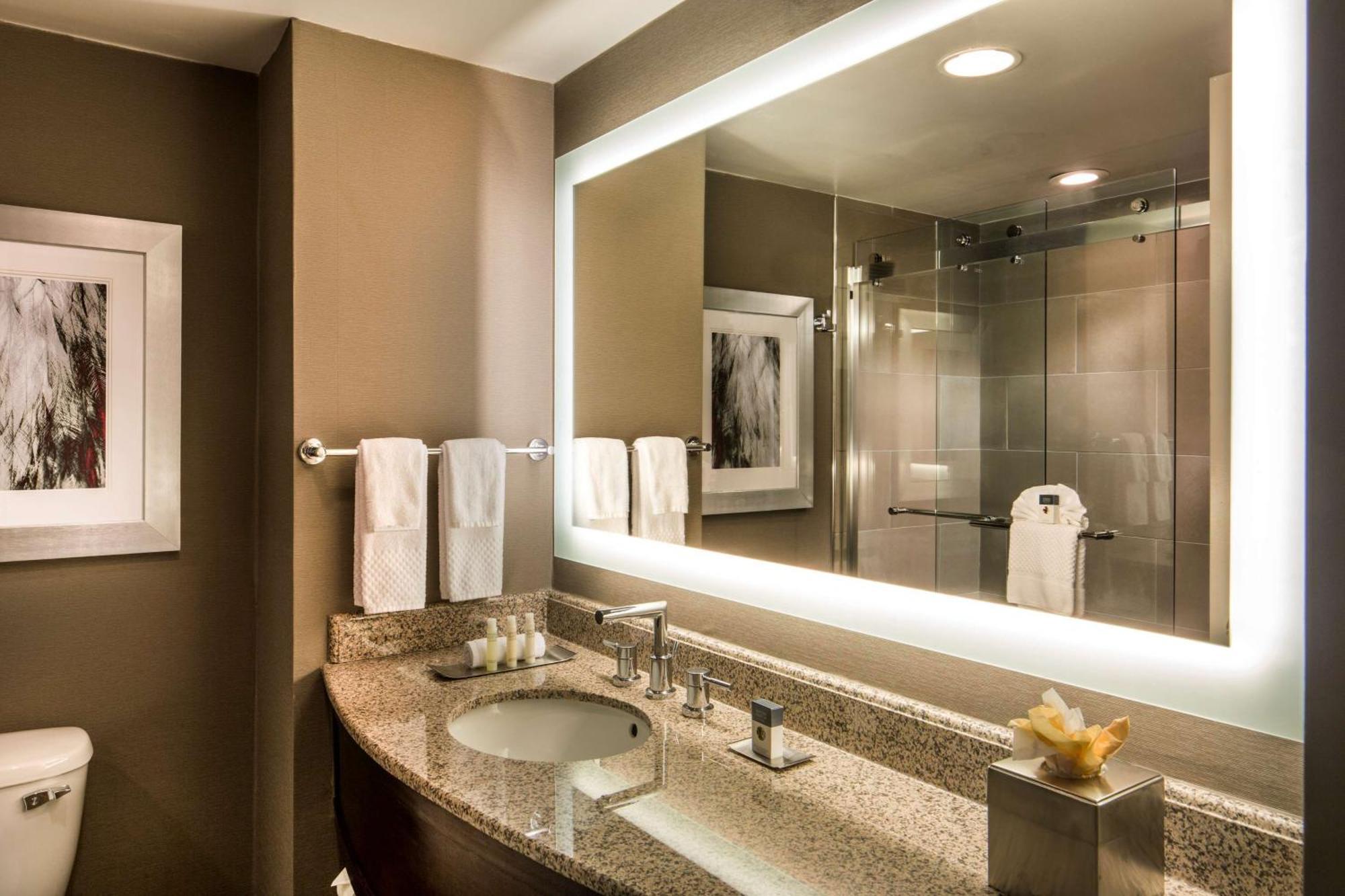 Doubletree By Hilton Hotel Largo Washington Dc Εξωτερικό φωτογραφία